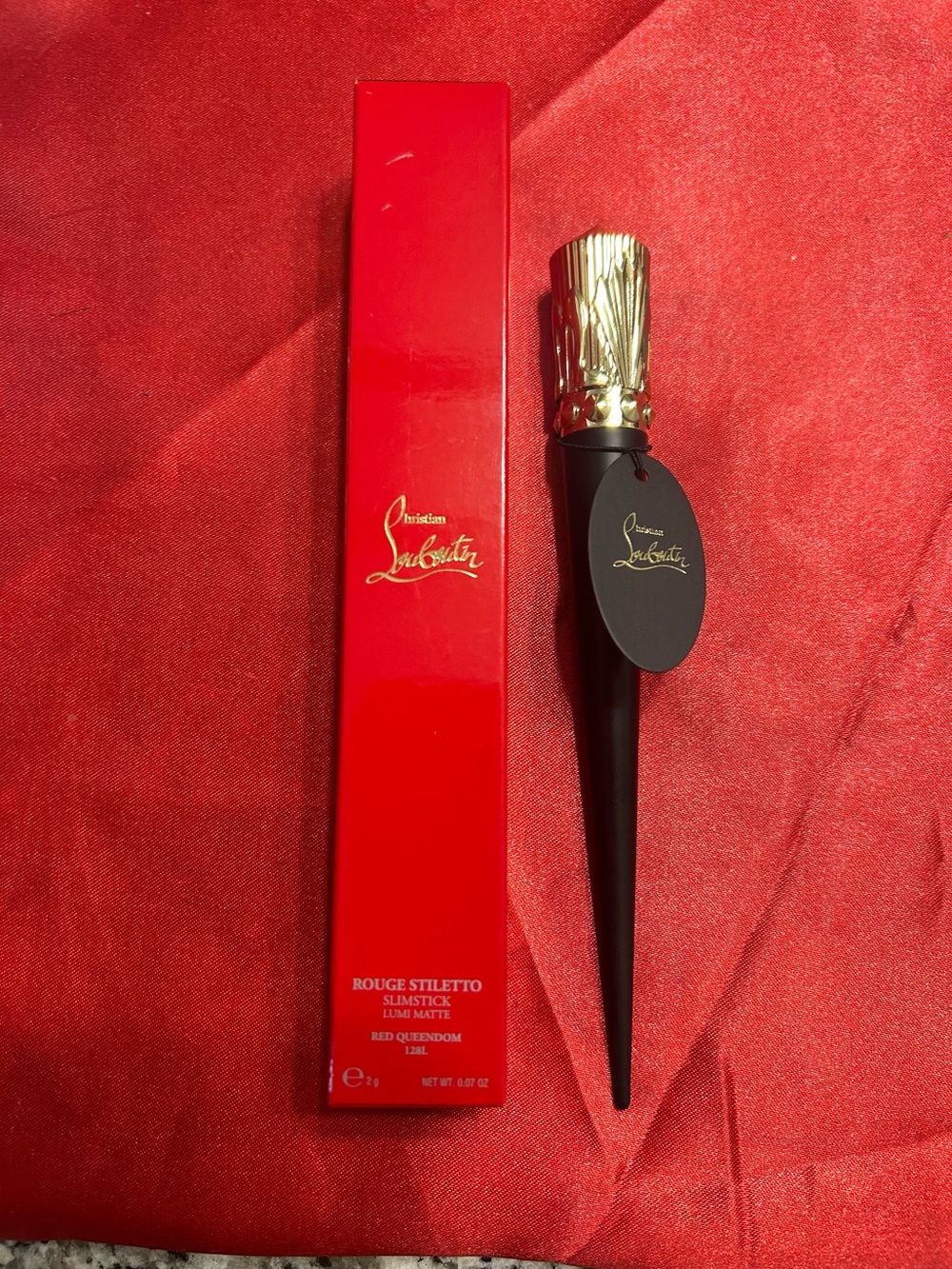 Christian Louboutin Rouge Stiletto Lumi Matte Lipstick- Red Queendom - Picture 12 of 12